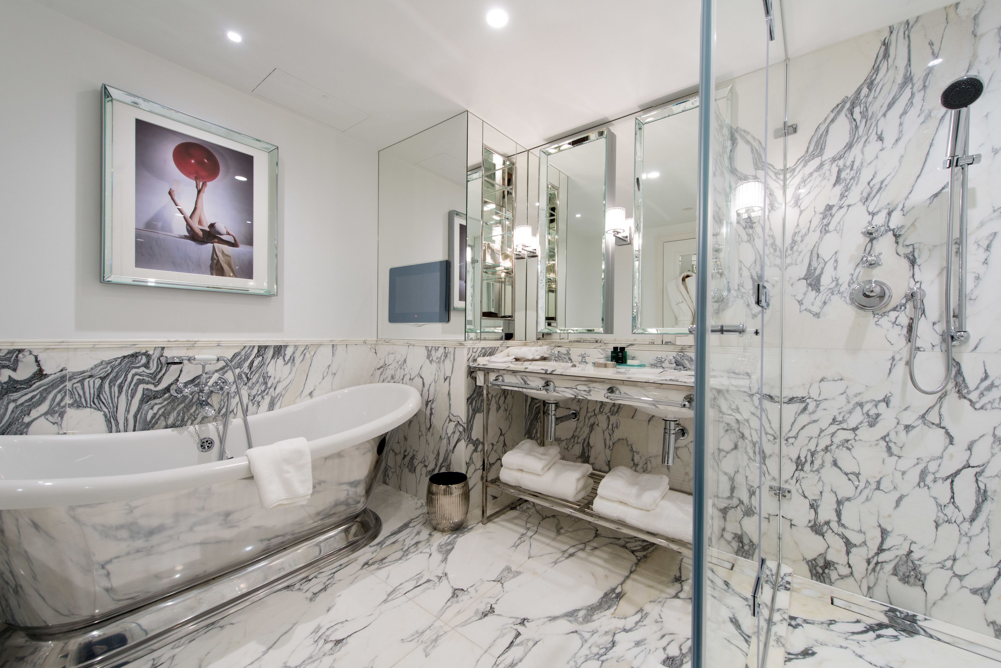 Photo - The Wellesley, a Luxury Collection Hotel, Knightsbridge, London