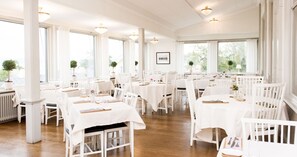 Free daily buffet breakfast  - Sigtuna Stadshotell (Sigtuna)