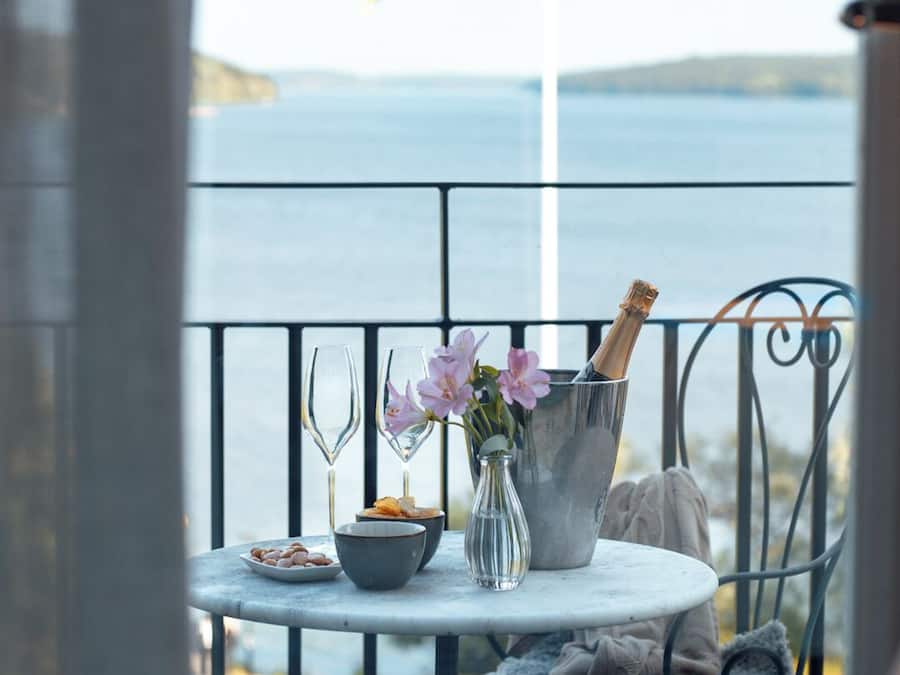 Egyptian cotton sheets, premium bedding, minibar, in-room safe