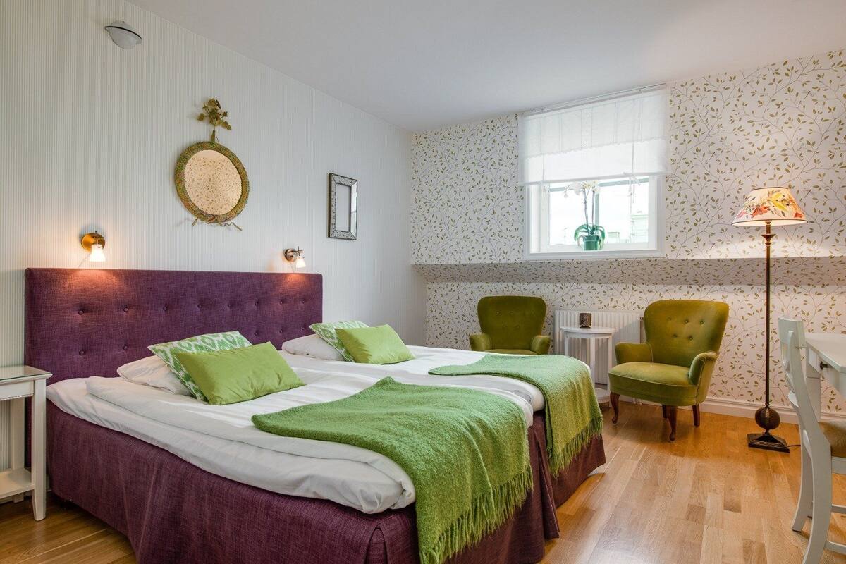 Standard Double Room | Free WiFi, individually decorated, individually furnished, bed sheets