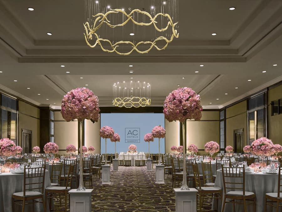 Banquet hall