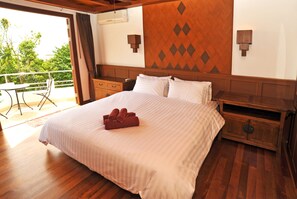 Luxury Suite, 6 Bedrooms, Sea View, Poolside | 6 bedrooms, desk, blackout curtains, iron/ironing board - Villa Melitta (Koh Samui)