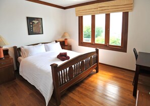 6 habitaciones, escritorio y cortinas blackout 