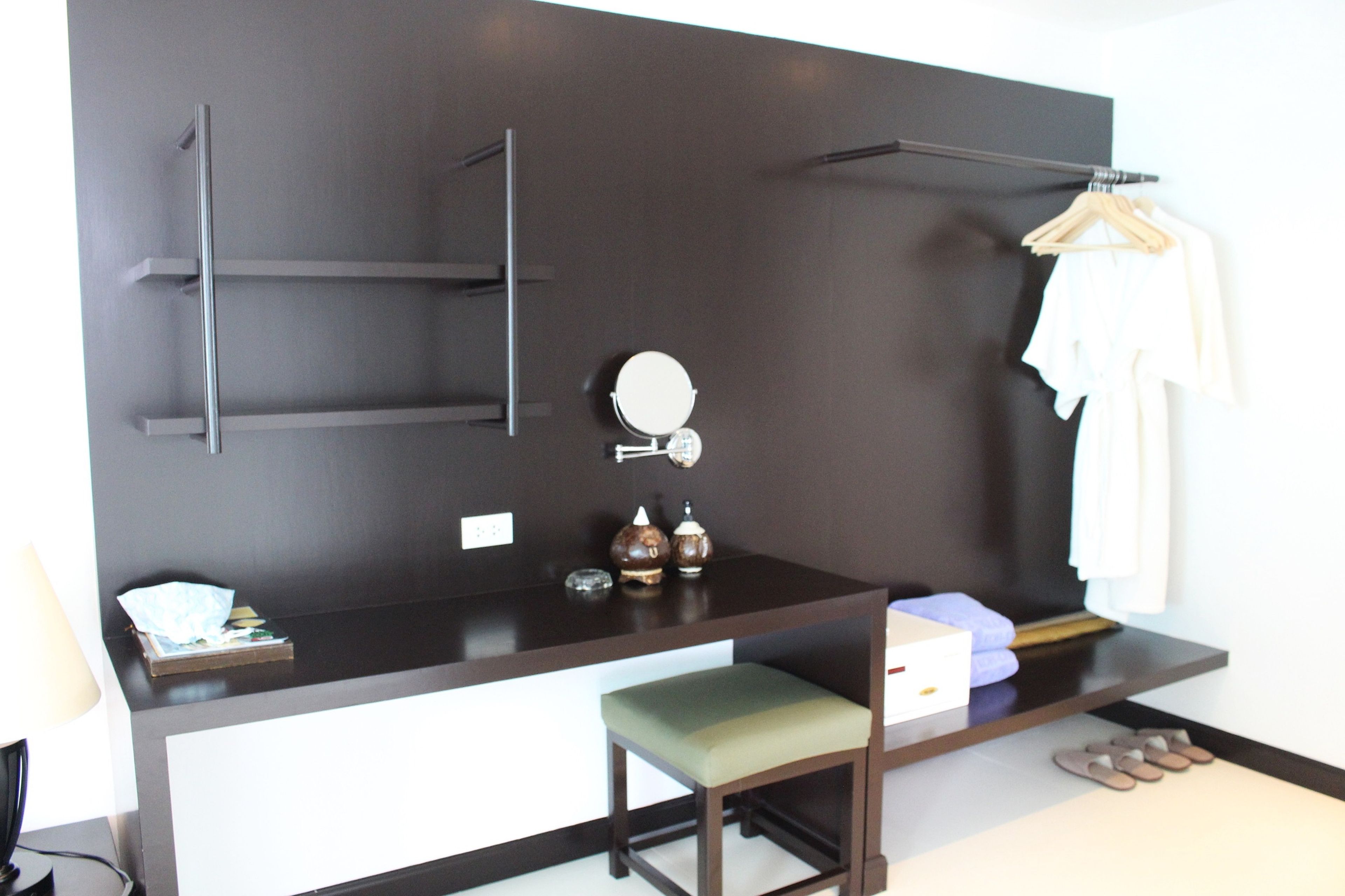 deluxe jacuzzi | room amenity