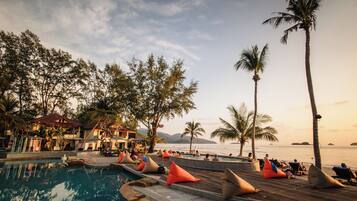 Outdoor pool, open 8 AM to 8 PM, sun loungers