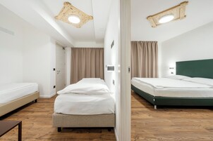 Caja de seguridad en la habitación, wifi gratis y ropa de cama 
