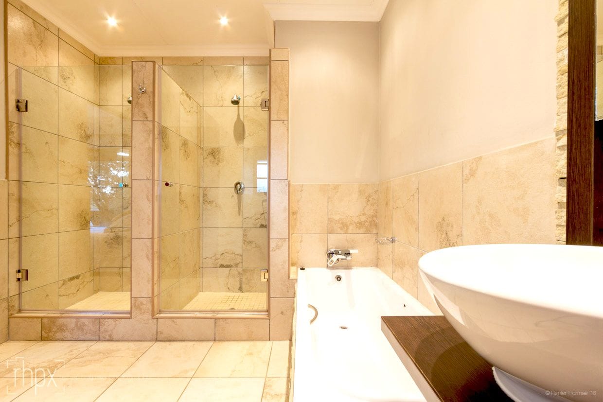 Foto - OR Tambo Guest House