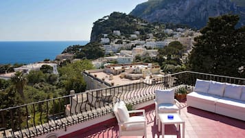 Comfort Double Room, 1 Queen Bed, Balcony | Terrace/patio