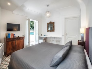 Comfort Double Room (Paola)