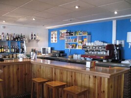 Bar (en la propiedad)