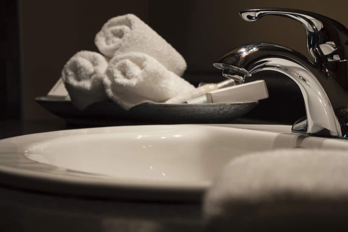 presidential suite, 2 bedrooms | bathroom sink