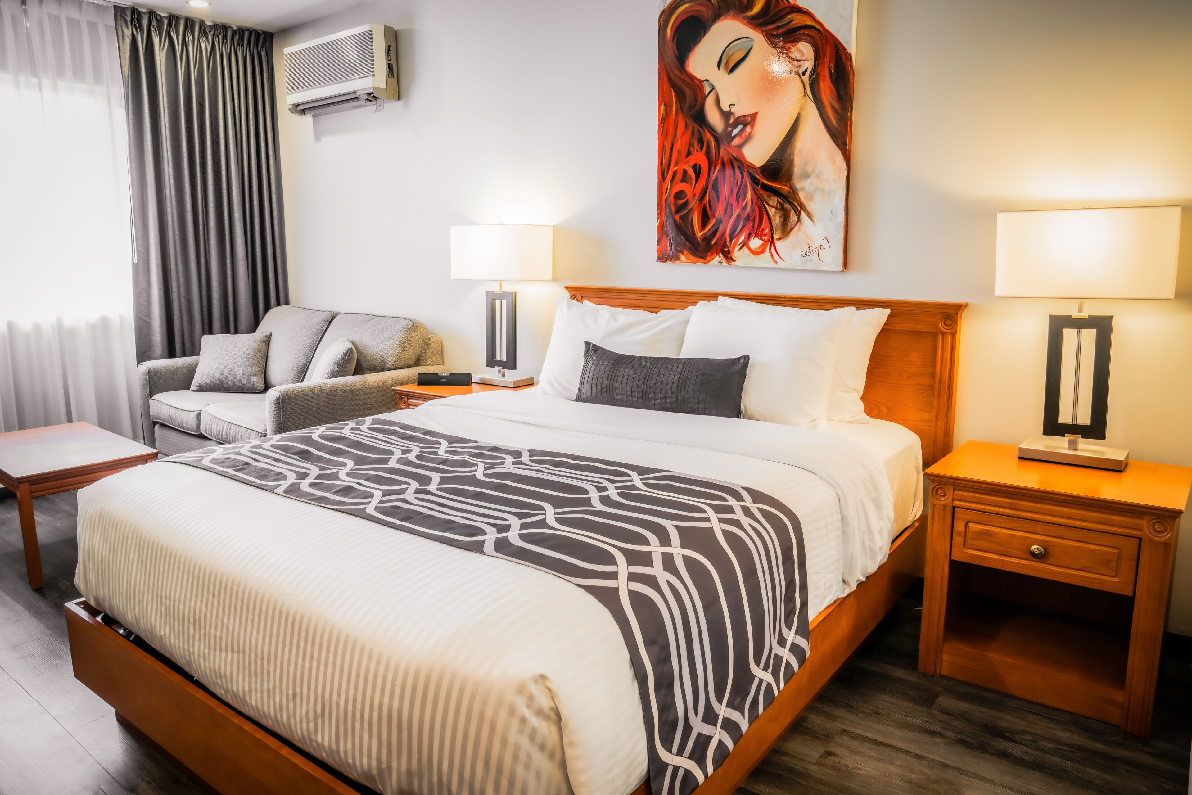 superior room, 1 queen bed | 1 bedroom, pillow-top beds, desk, soundproofing