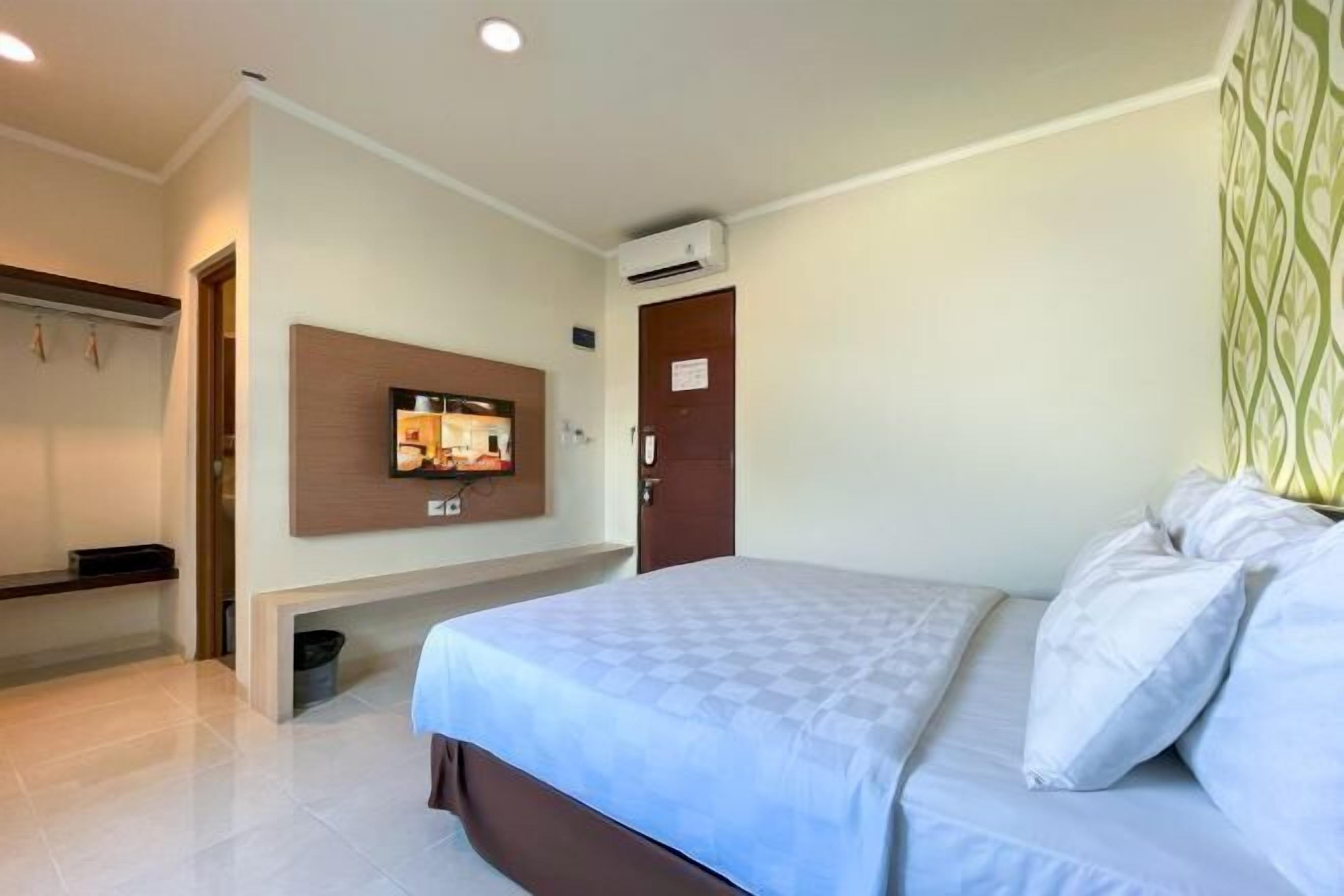 Schreibtisch, kostenloses WLAN, Bettwäsche