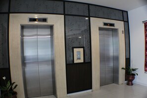 Interior - Hotel 88 Embong Kenongo by WH (Surabaya)