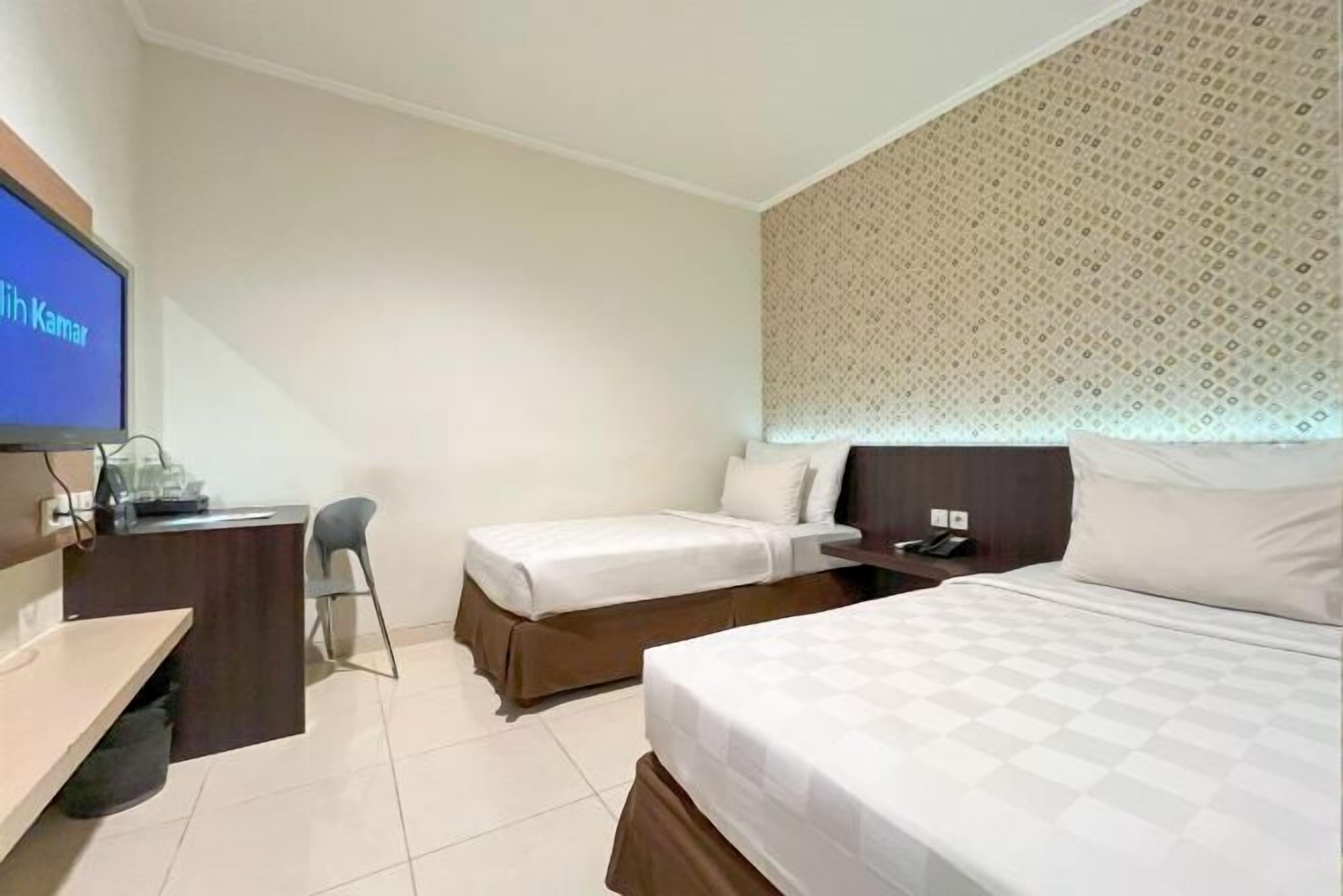 Schreibtisch, kostenloses WLAN, Bettwäsche