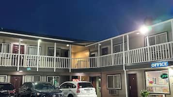 บริเวณภายนอก