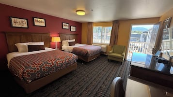 Deluxe Room, 2 Queen Beds, Non Smoking