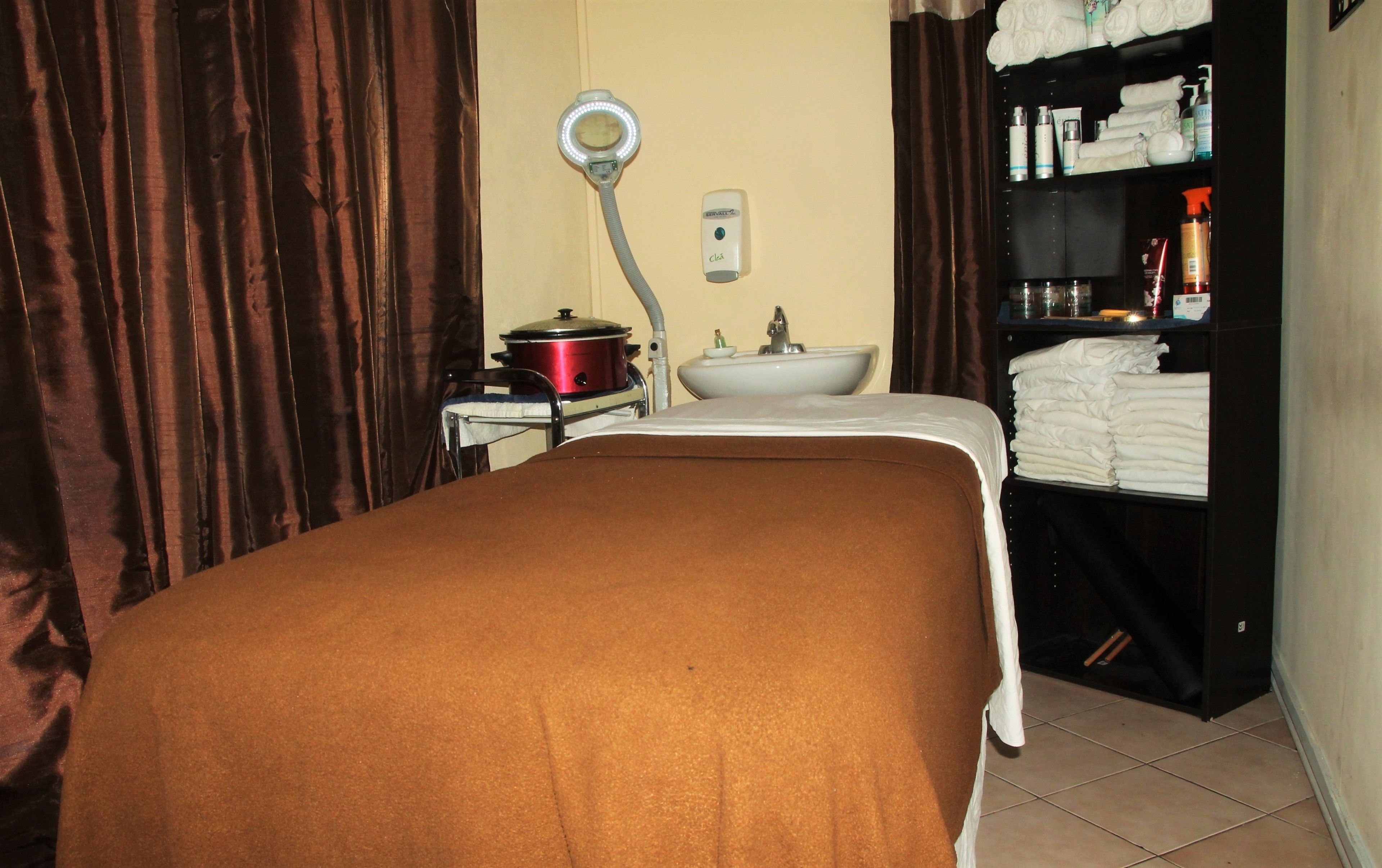 hot stone massages, swedish massages, massage/treatment rooms, massages