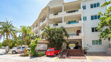 Facciata della struttura