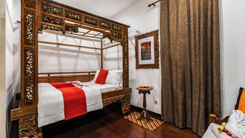 高級寢具、免費迷你吧、客房內保險箱、書桌