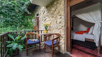 Villa Mulyono, Private Pool | Balcony