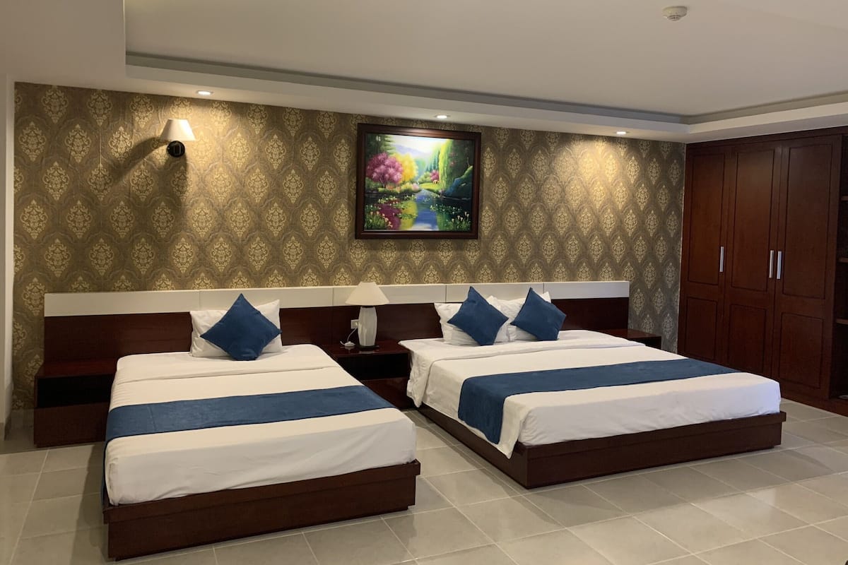 Deluxe Double or Twin Room