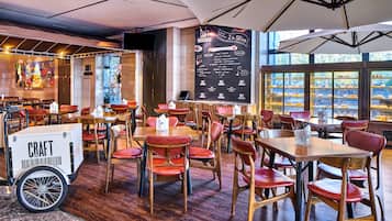 Café da manhã com buffet todos os dias (CNY 180.00 por pessoa)