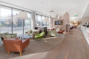 Lobby lounge - Hampton by Hilton London Waterloo (London)