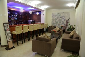 بار (في المنشاة)