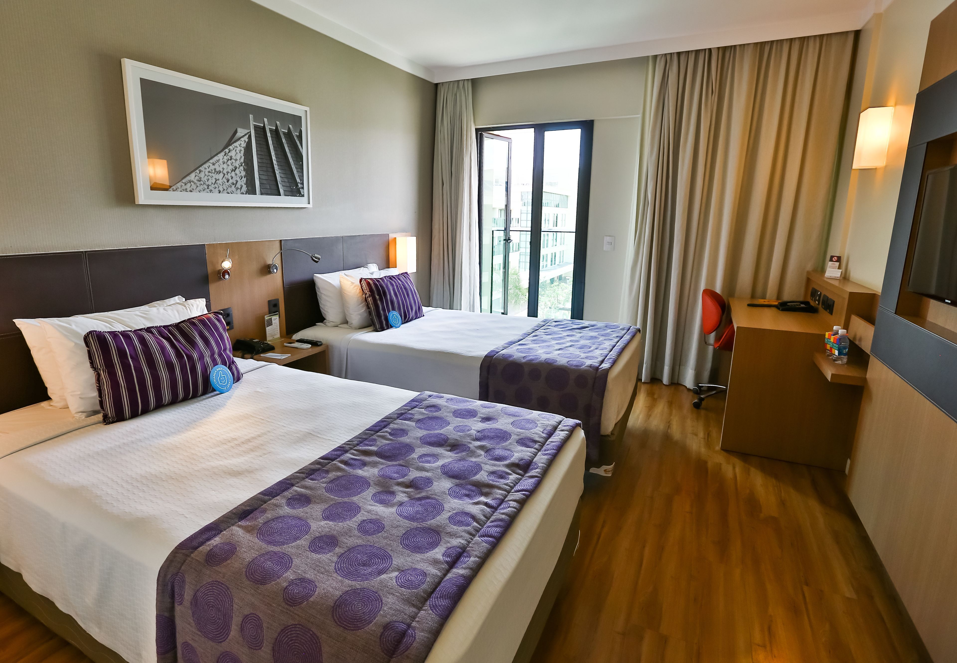 Minibar, in-room safe, desk, laptop workspace