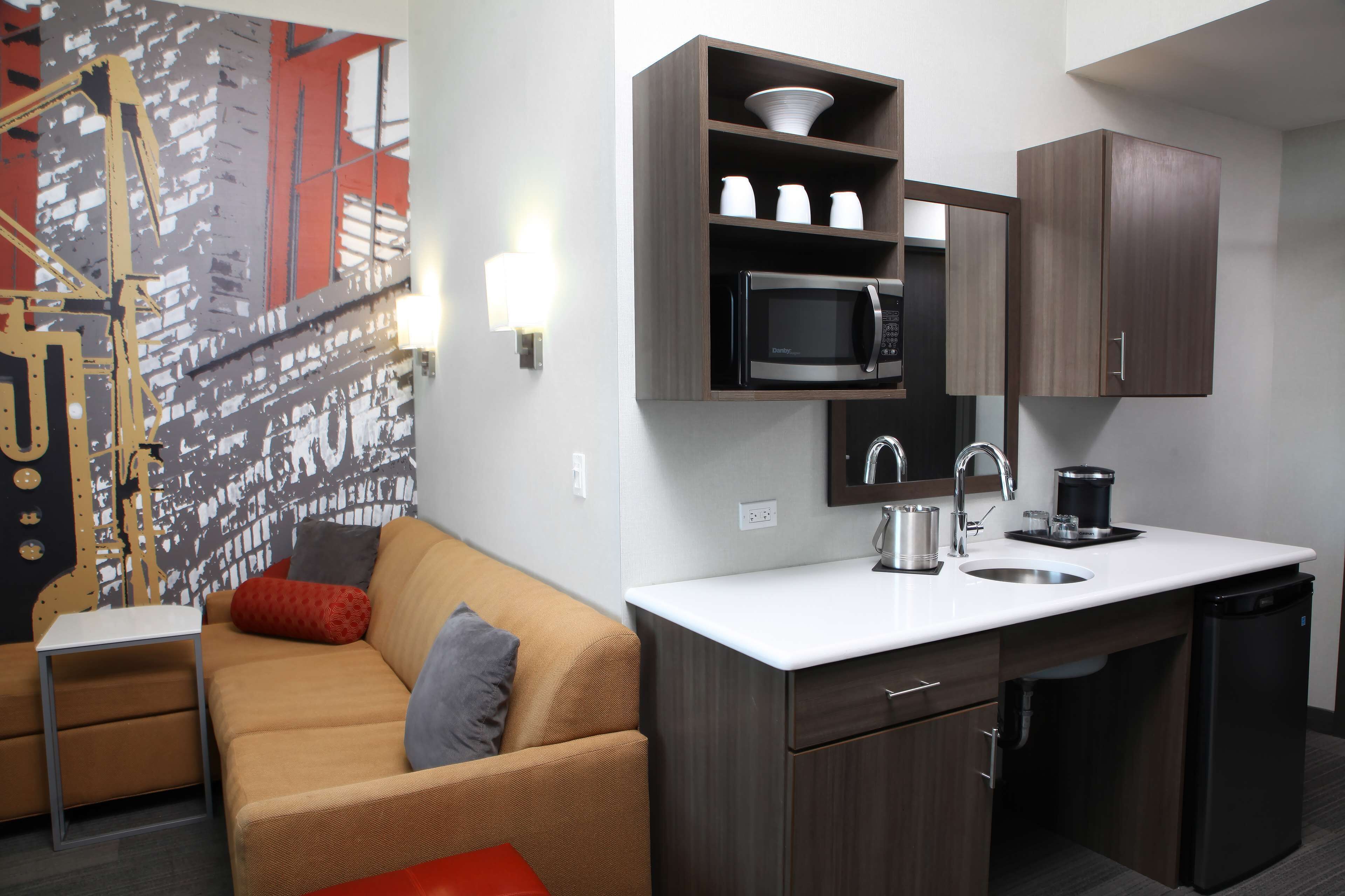 suite, non smoking (2 rooms, 2 king beds with sofa bed) | living area | 40-inch flat-screen tv with cable channels, tv