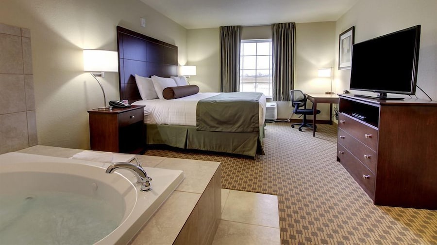 AmeriVu Inn and Suites