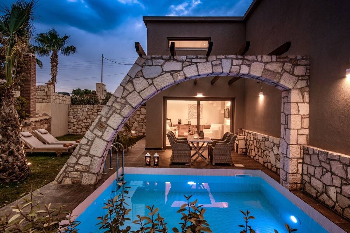 Suite, Private Pool | Outdoor pool | Outdoor pool, sun loungers