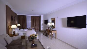 Premium bedding, down comforters, in-room safe, desk