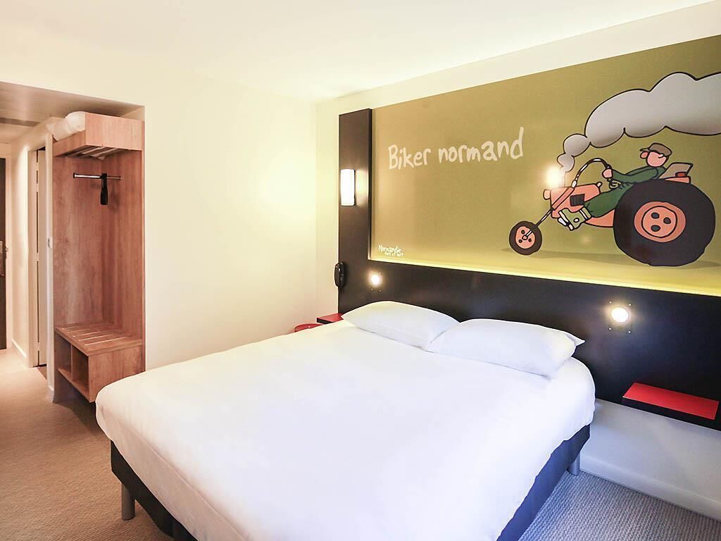 Camera Standard, 1 letto matrimoniale | Materassi a doppio strato, con stile personalizzato, una scrivania