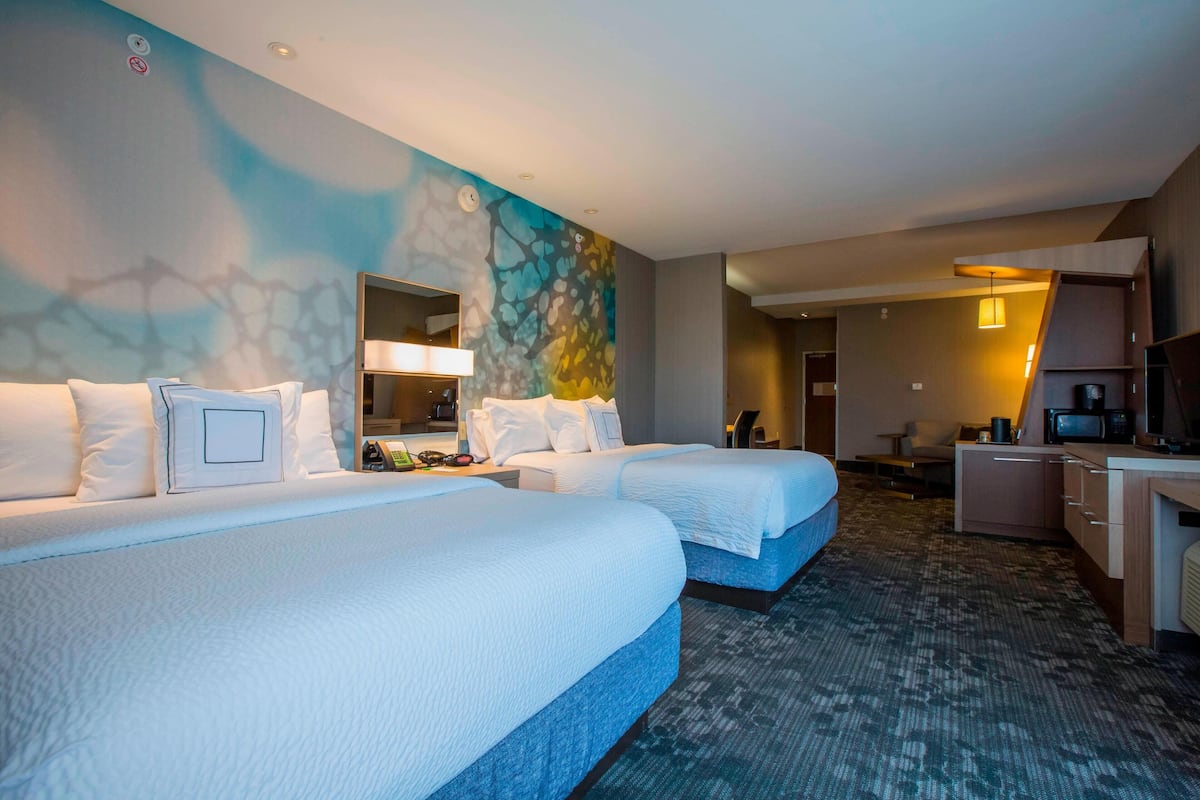 In-room safe, desk, blackout curtains, iron/ironing board