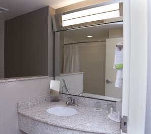 Room, 2 Queen Beds | Bathroom