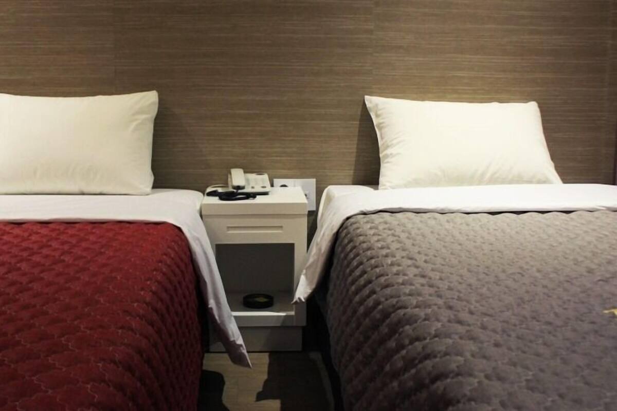 Standard Twin Room | WiFi (free)