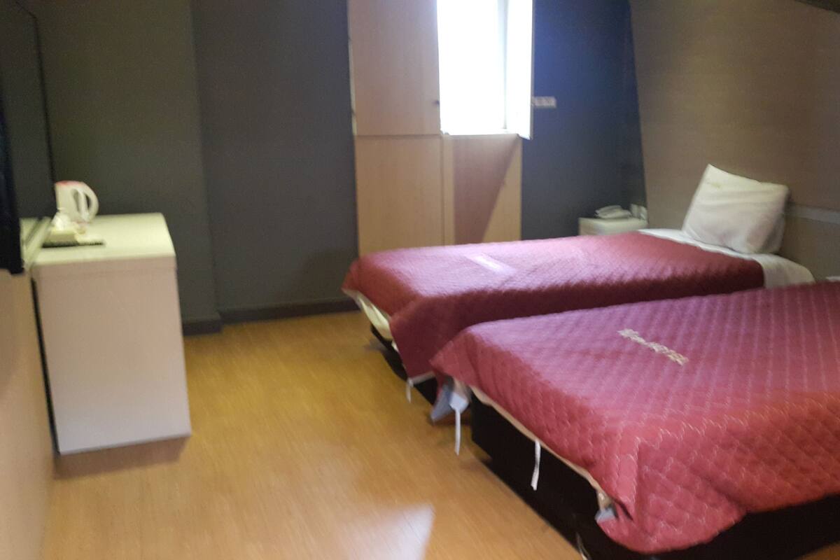 Family Twin Room | Free WiFi