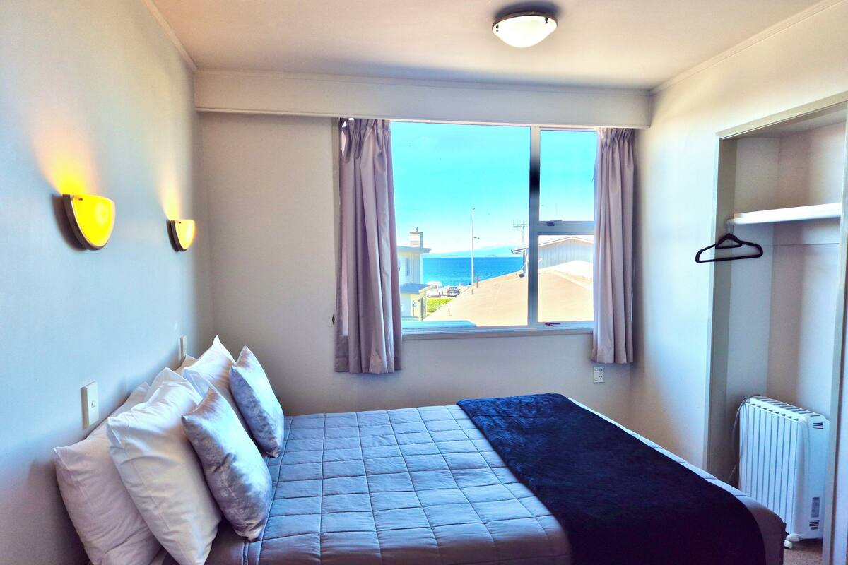 Two Bedroom Lake View Suite | Soundproofing, iron/ironing board, WiFi (free), bed sheets