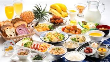 朝食 (ビュッフェ)、毎日提供 (1 名様 1500 JPY)