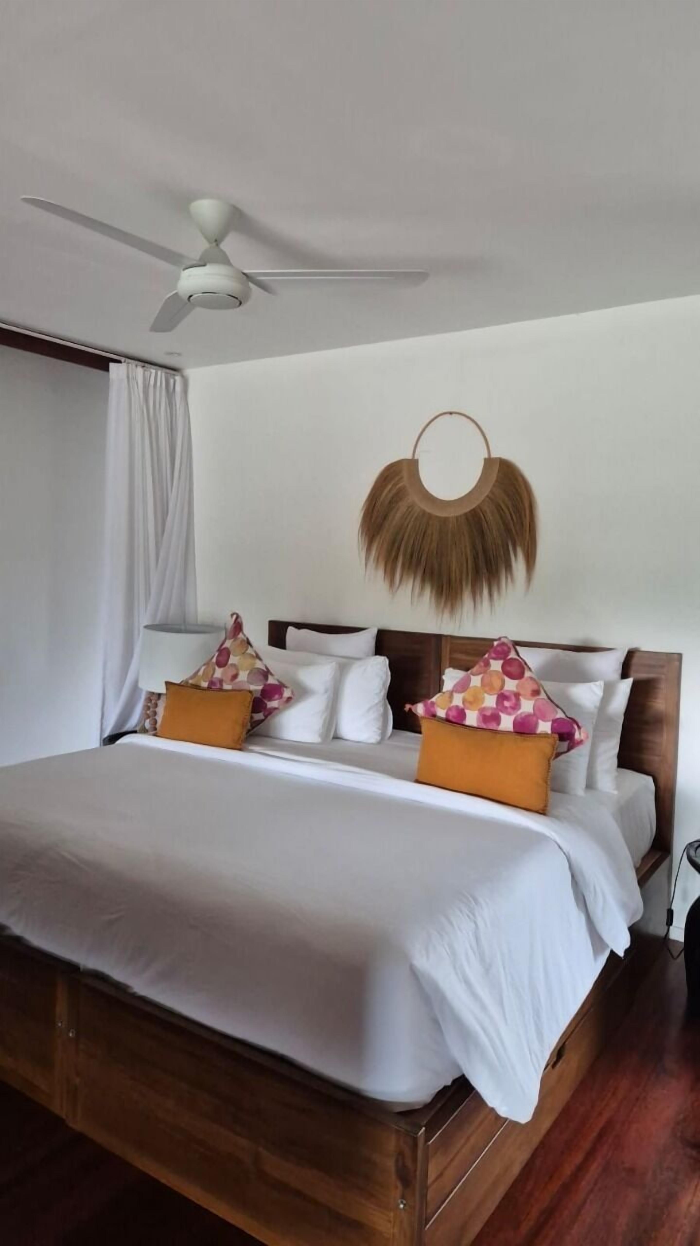 Lake View Villa | Premium bedding, minibar, in-room safe, individually decorated