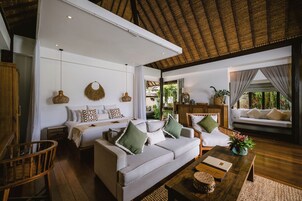 Ropa de cama de alta calidad y minibar