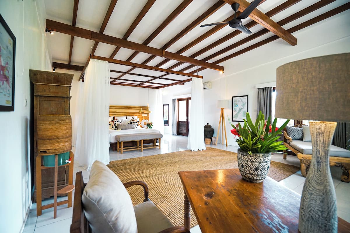 Lakeside Villa | Premium bedding, minibar, in-room safe, individually decorated