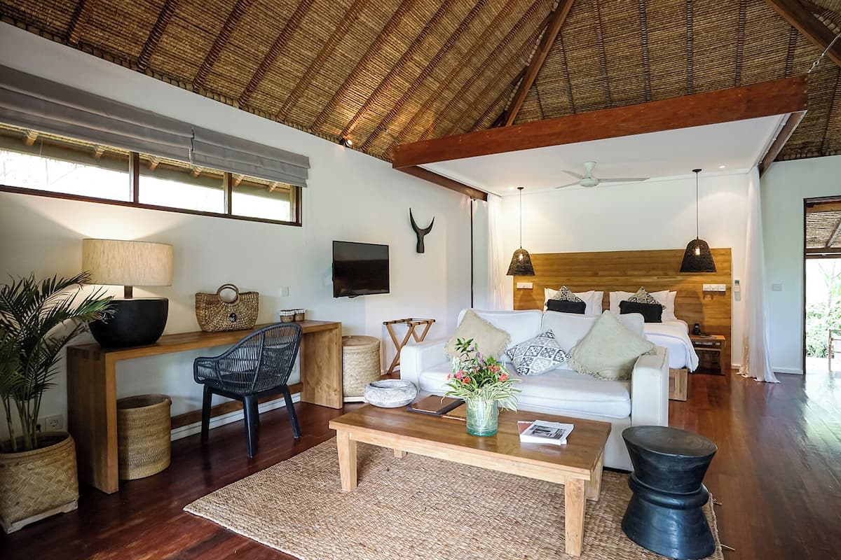 Garden View Villa | Premium bedding, minibar, in-room safe, individually decorated