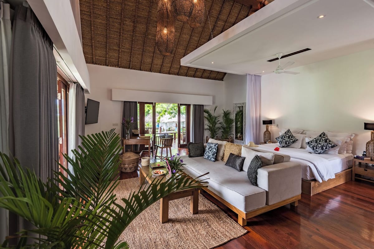 Oceanside Garden View Villa | Premium bedding, minibar, in-room safe, individually decorated