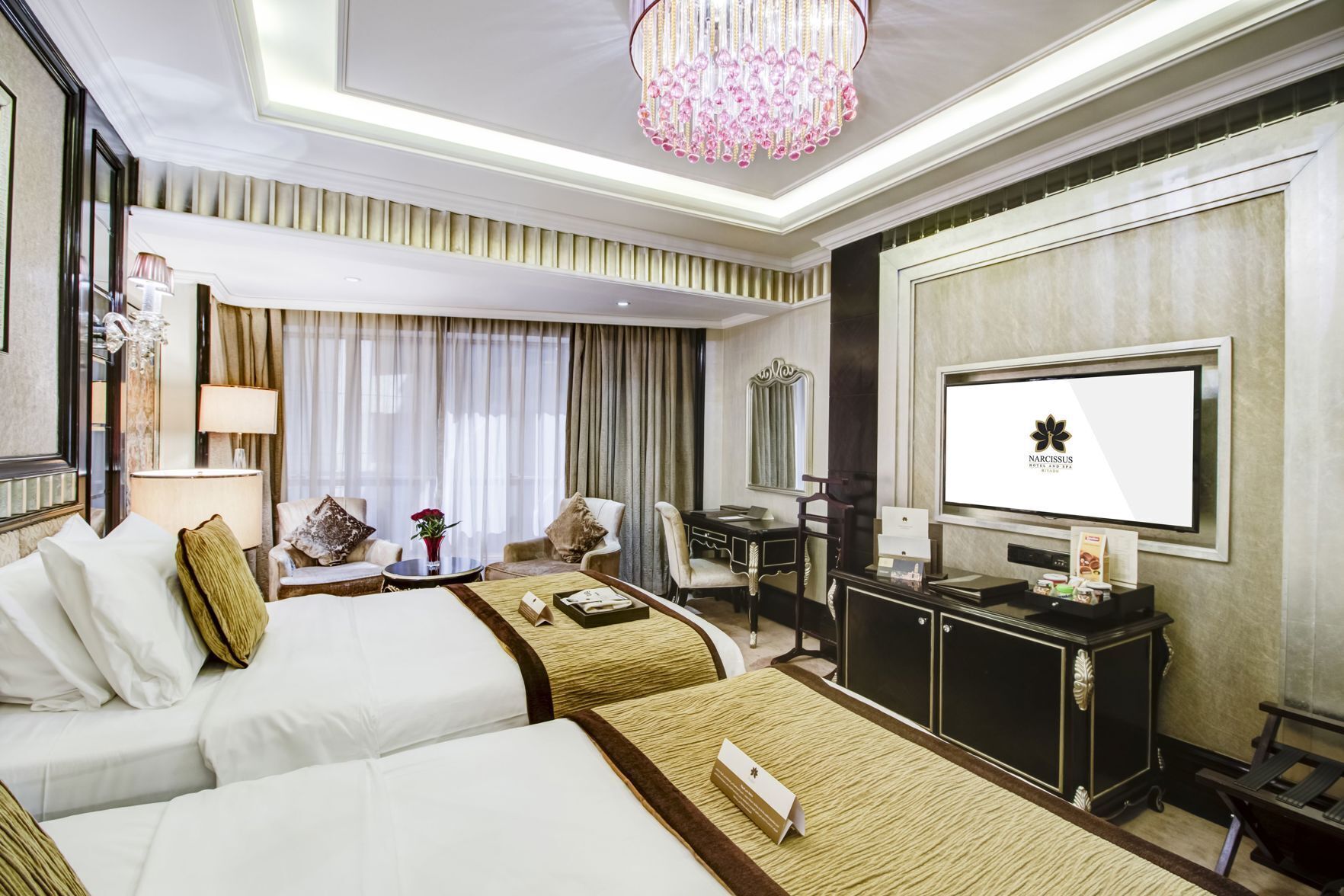 Minibar, in-room safe, desk, blackout drapes