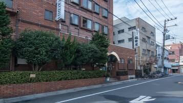 Fachada de la propiedad