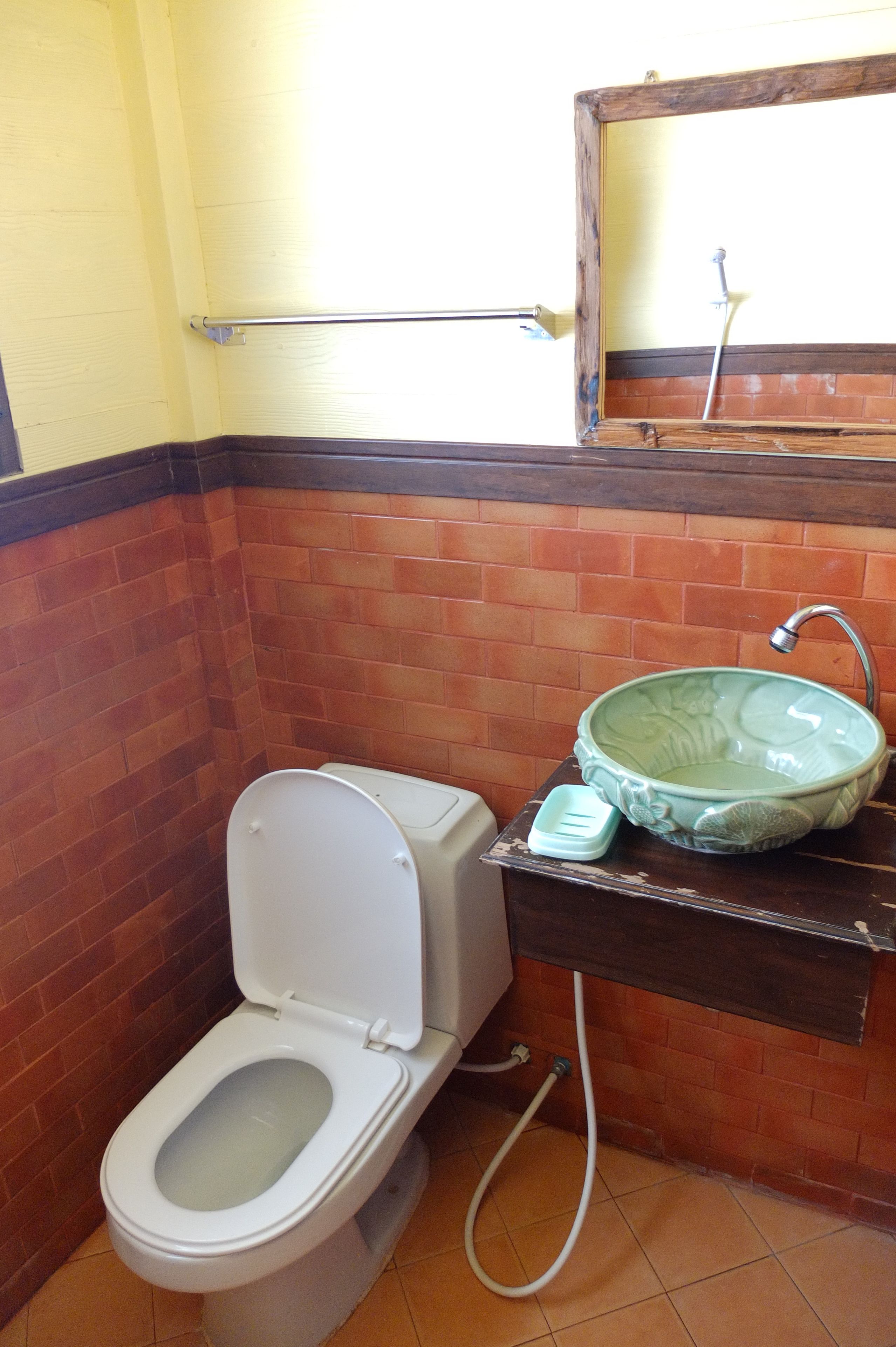 standard double room | bathroom | shower, designer toiletries, hair dryer, slippers