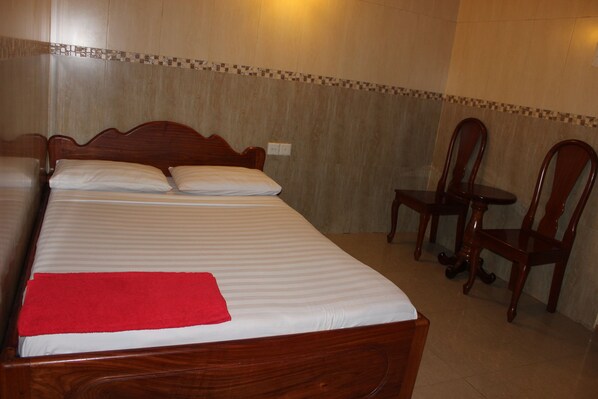 Pillow-top beds, desk, free WiFi